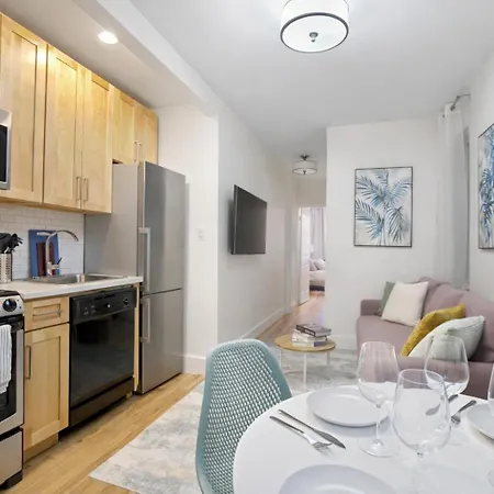 Bright & Cozy 2bd In Upper East Side New York