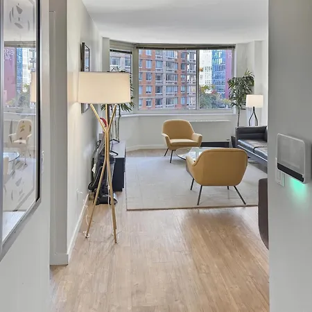 Apartment Nyc Midtown Blocks Away From Times Square *