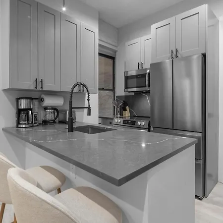 Modern Nolita Hideaway Apartment New York