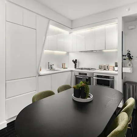 Apartment Premium Lux-penthouse In Financial District