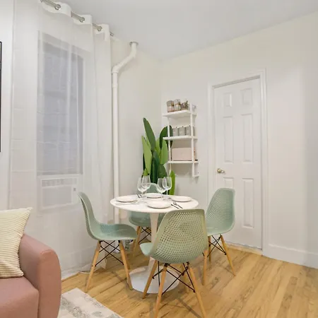 Bright & Cozy 2bd In Upper East Side Apartment New York