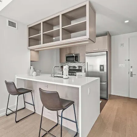 Apartment Spacious Luxury With Wash And Dryer