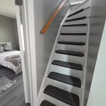 Grand & Times Square In 25-30 Mins!! Apartment New York