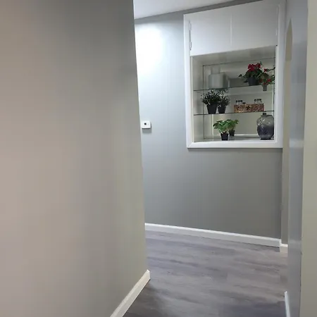 Grand & Times Square In 25-30 Mins!! Apartment