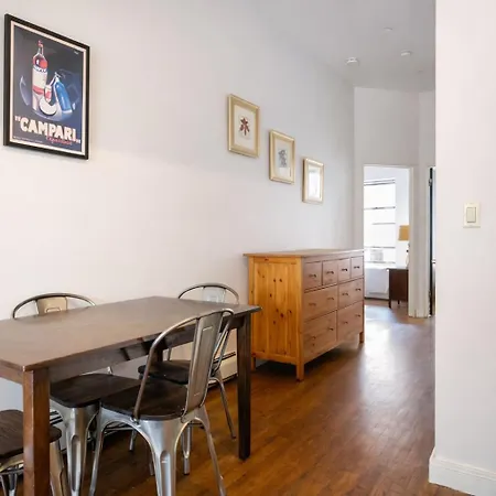 Plush & Spacious 2-bedroom In Nyc Apartment *