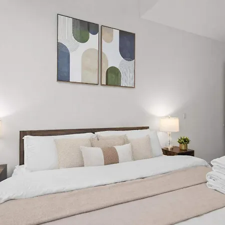 Stylish Manhattan Escape In Prime Spot