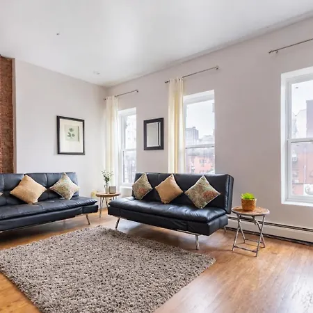 Apartment Plush & Spacious 2-bedroom In Nyc *