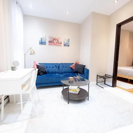 Comfy 2 Bedroom On Park West * New York