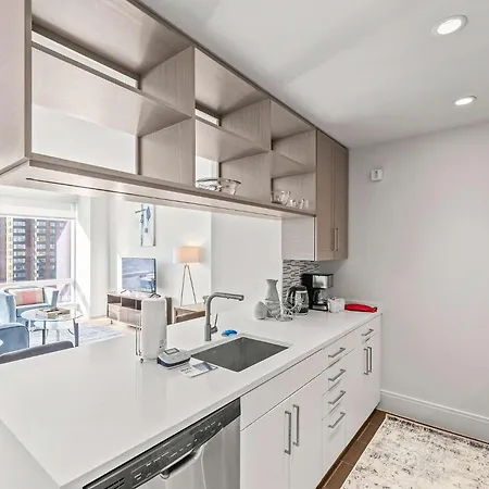 Apartment Spacious Luxury With Wash And Dryer