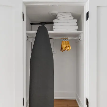 Apartment Blueground Garment District Washer Nr Times Square Nyc-2117 *