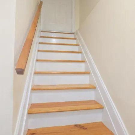 Staten Island Cozy Private 1-br Basement Close To Nyc Family & Pet Friendly *