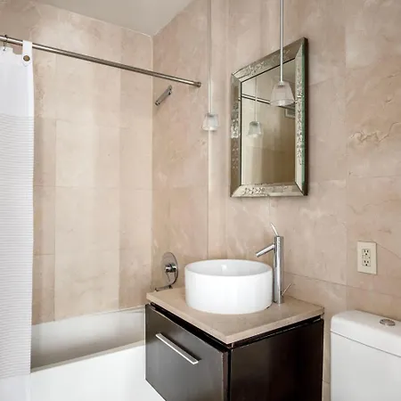 Apartment Sleek Modern Fidi 1br In Luxury Building Nyc-206