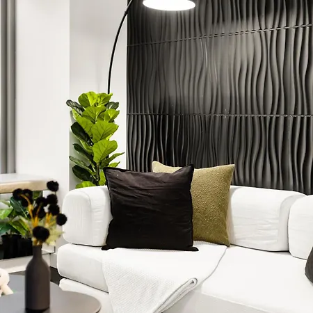 Premium Lux-penthouse In Financial District Apartment