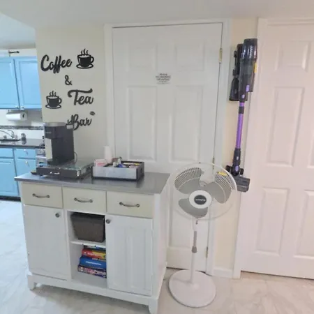 Apartment Staten Island Cozy Private 1-br Basement Close To Nyc Family & Pet Friendly New York