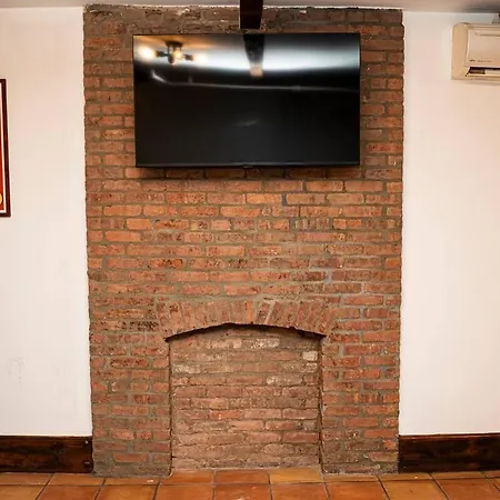 The Lexington Apartment