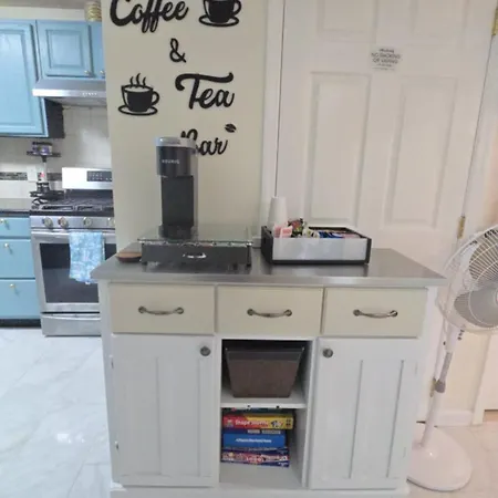 Staten Island Cozy Private 1-br Basement Close To Nyc Family & Pet Friendly * New York