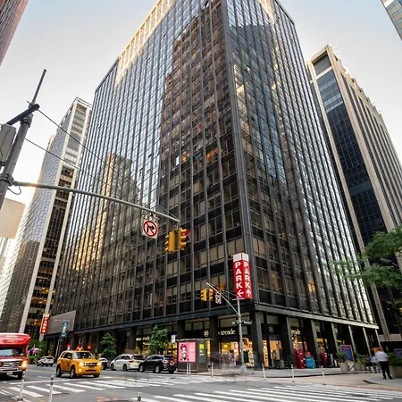 Fidi W Work Setup By Anyplace - 11680 * New York
