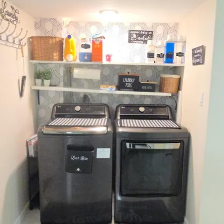 Staten Island Cozy Private 1-br Basement Close To Nyc Family & Pet Friendly Apartment
