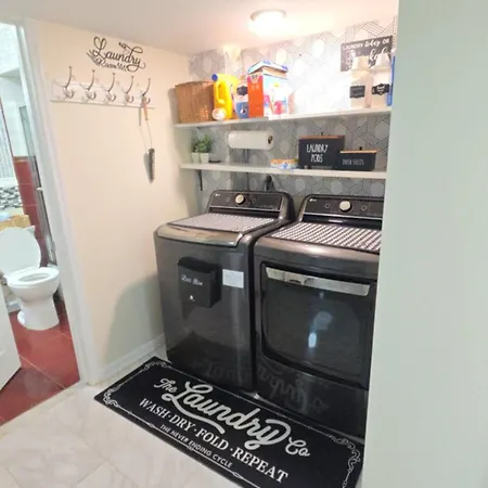 Staten Island Cozy Private 1-br Basement Close To Nyc Family & Pet Friendly * New York