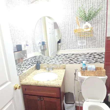 Staten Island Cozy Private 1-br Basement Close To Nyc Family & Pet Friendly Apartment