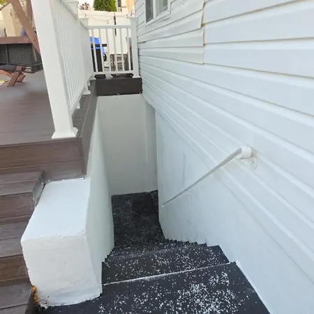Staten Island Cozy Private 1-br Basement Close To Nyc Family & Pet Friendly * New York