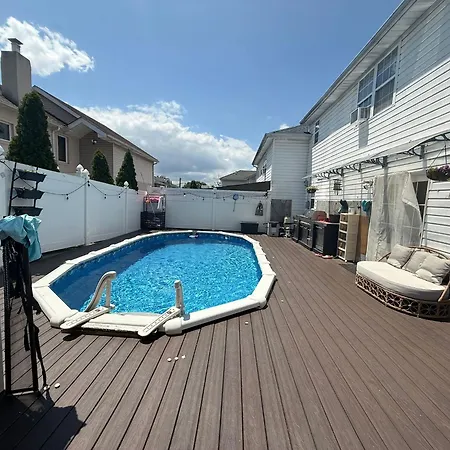 Staten Island Cozy Private 1-br Basement Close To Nyc Family & Pet Friendly * New York