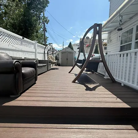 Staten Island Cozy Private 1-br Basement Close To Nyc Family & Pet Friendly Apartment *