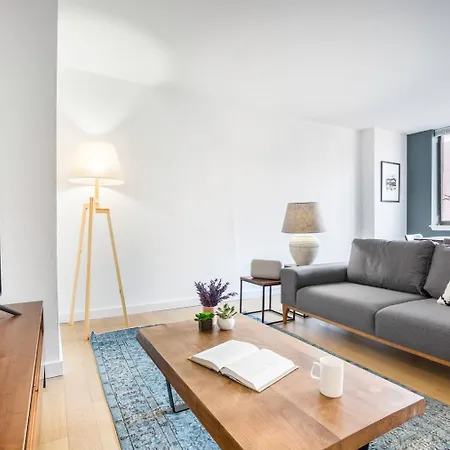 Chelsea 1br W Water Views Doorman Nyc-210 *