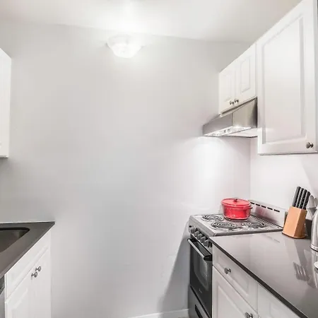 Chelsea 1br W Water Views Doorman Nyc-210 Apartment *