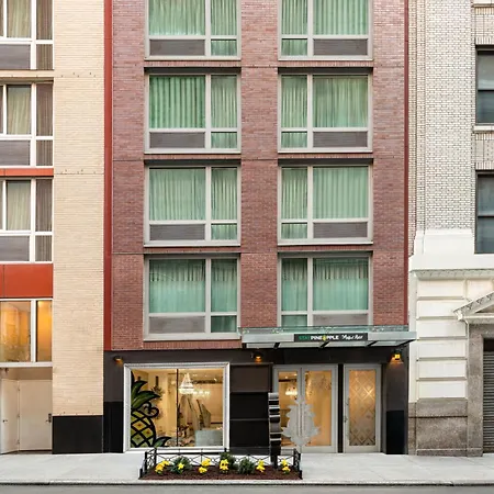 Staypineapple, An Artful Hotel, Midtown 4* New York