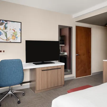 Hilton Garden West 35th Street Hotel 3*