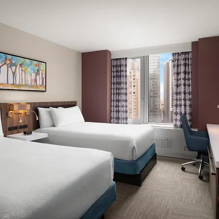 Hotel Hilton Garden West 35th Street 3*