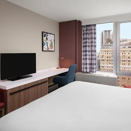 Hilton Garden West 35th Street Hotel New York