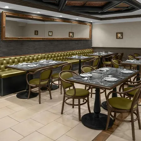 Sheraton Brooklyn Hotel 4*