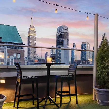 Doubletree By Hilton Times Square South Hotel 4*