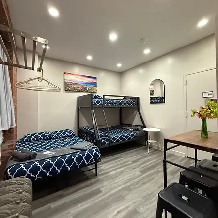 Apartment 31 Street Broadway New York