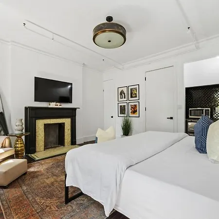 The Perfect For Large Groups Sleeps 10 * New York