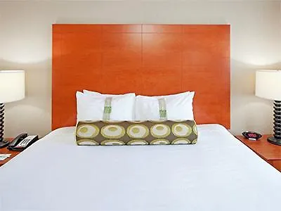 Manhattan 6th Ave - Chelsea By Ihg Hotel