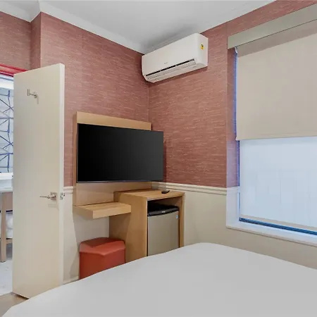 Mayfair Hotel, An Ascend Collection Hotel New York