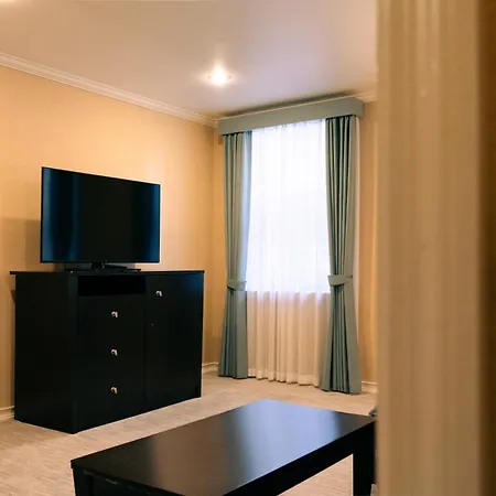 Hotel Stanford 3*