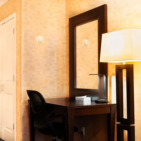 Hotel Stanford