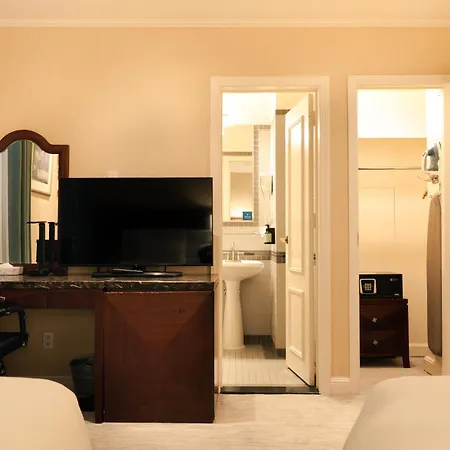 Hotel Stanford 3*