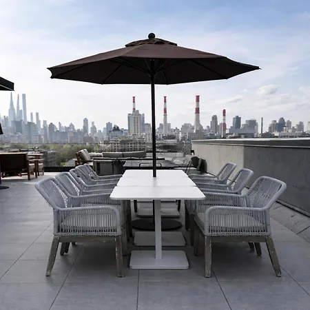 Dutch Long Island , Belvilla District 6 Formerly Sonder Hotel New York