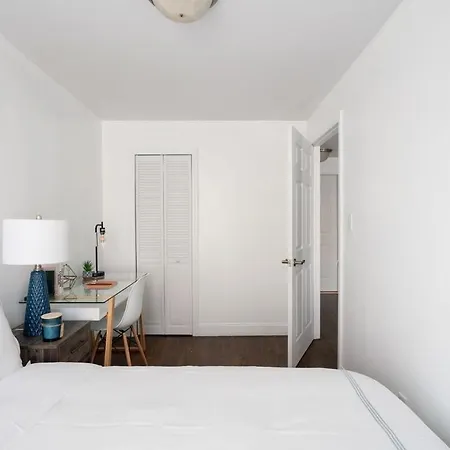 1435-3-3 Bedrooms 2bath W D Prime Upper East * New York