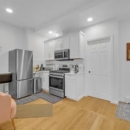 A Slice Of Paradise Awaits You! Apartment