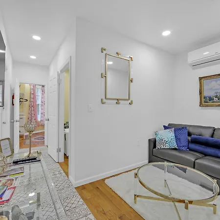 A Slice Of Paradise Awaits You! Apartment