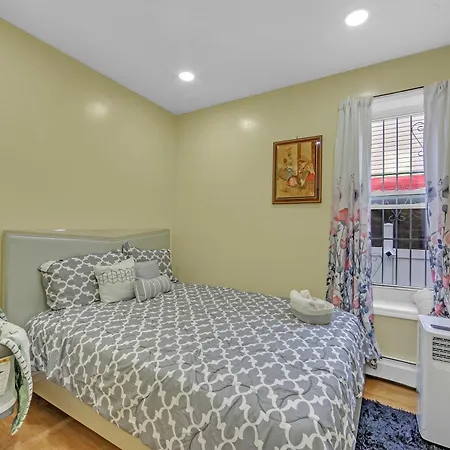 Apartment A Slice Of Paradise Awaits You! *
