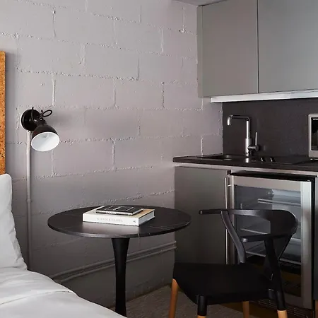 Hotel Kasa Lantern Lower East Side