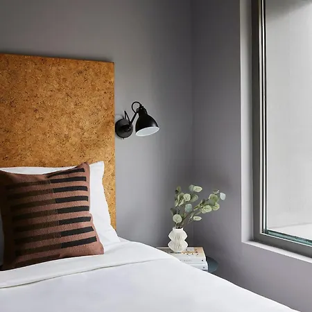 Kasa Lantern Lower East Side Hotel