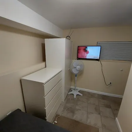 In A Quiet Peaceful Area. Apartment *